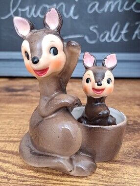 Vtg Napco 3N3456 Japan Ceramic Kangaroo Mama and Joey S & P Shakers Retro Kitsch